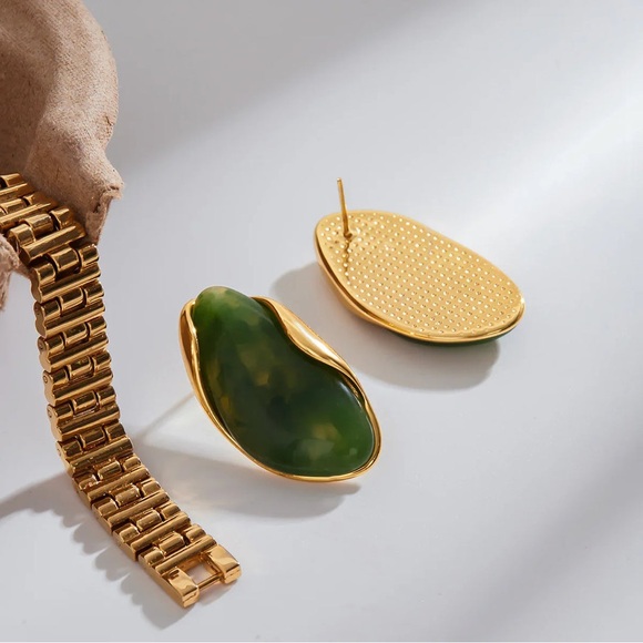 Green Sculptural Irregular Resin Earrings - Picture 3 of 7